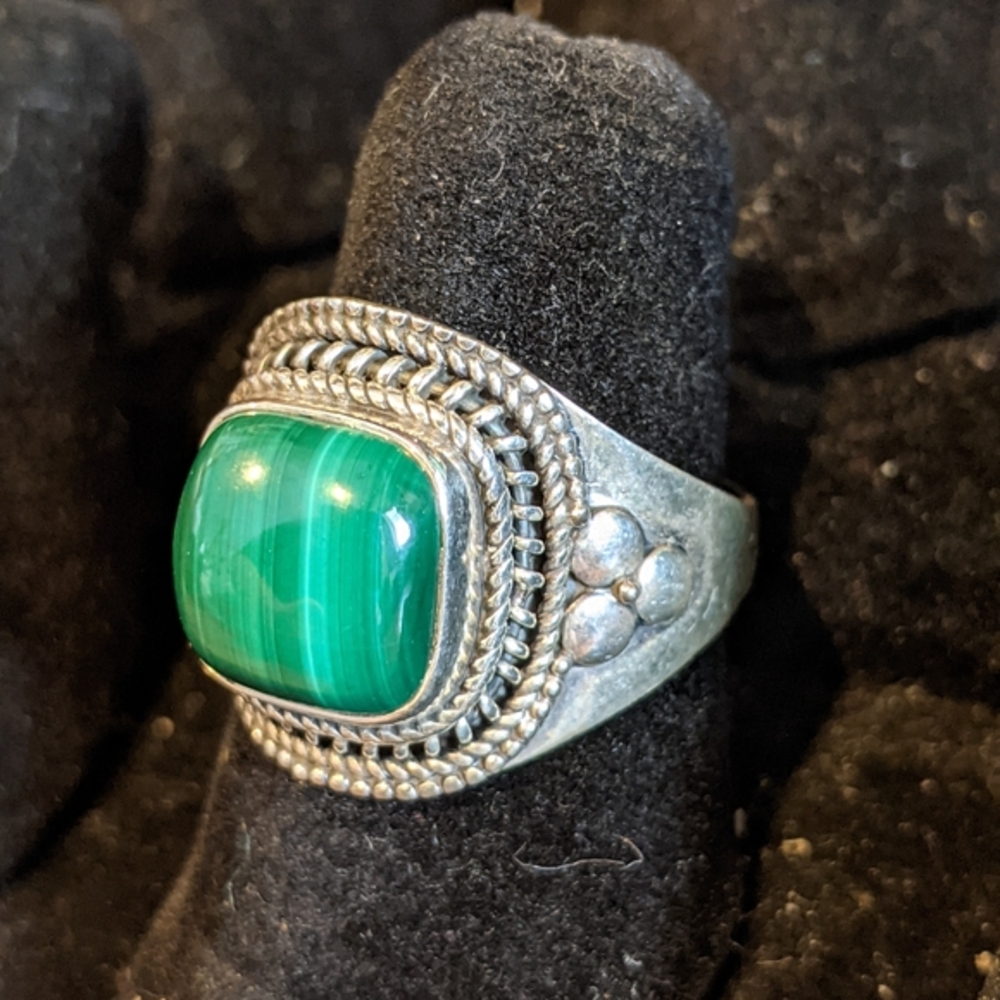 Natural Green Malachite .925 silver ring, size 8
